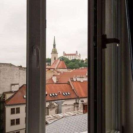 Апартаменты Crystal View Братислава Экстерьер фото